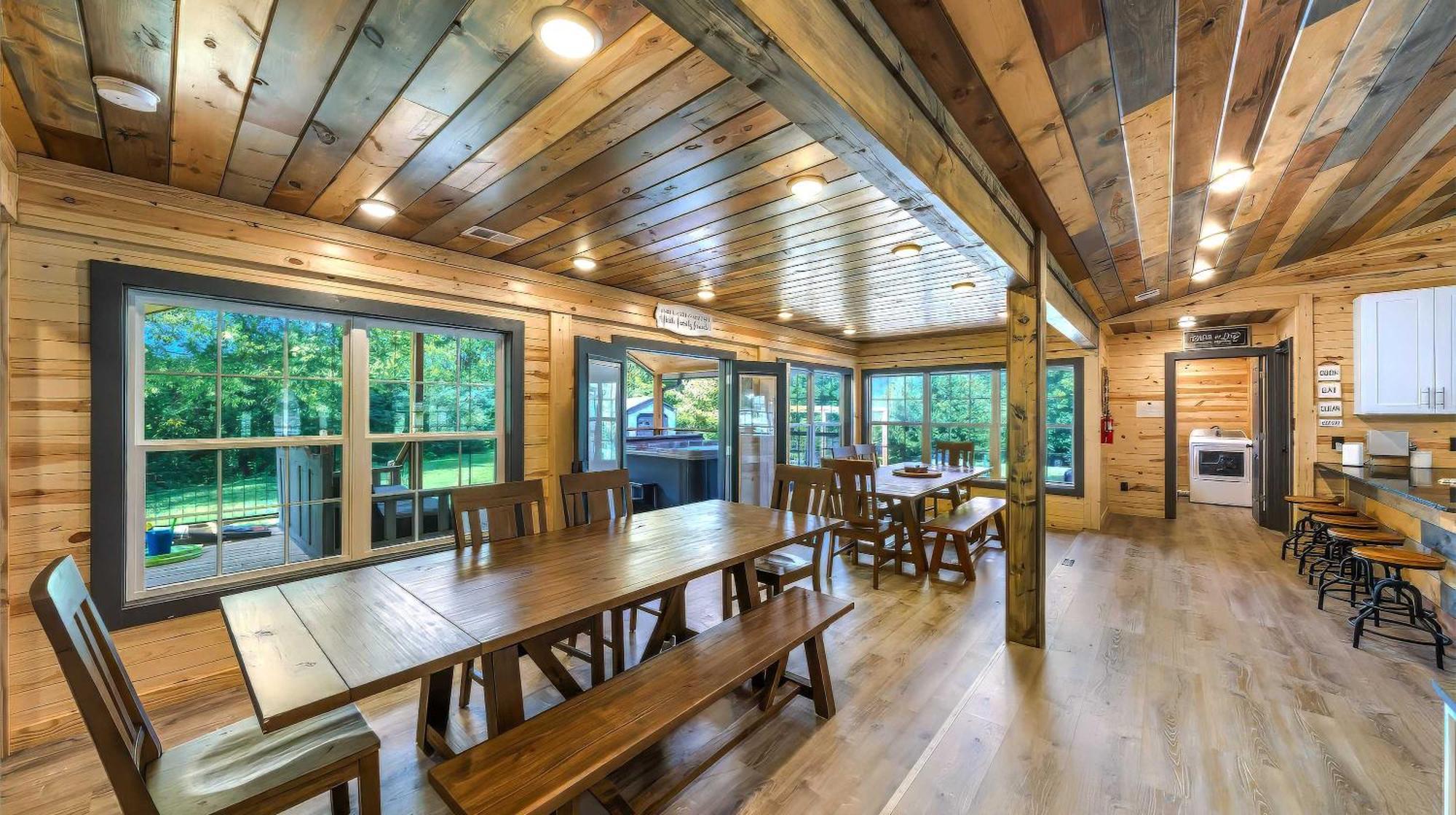 Poolside At Autumn Woods - Pool, Theater, Fireplace, Firepit, Arcade 세비어빌 외부 사진