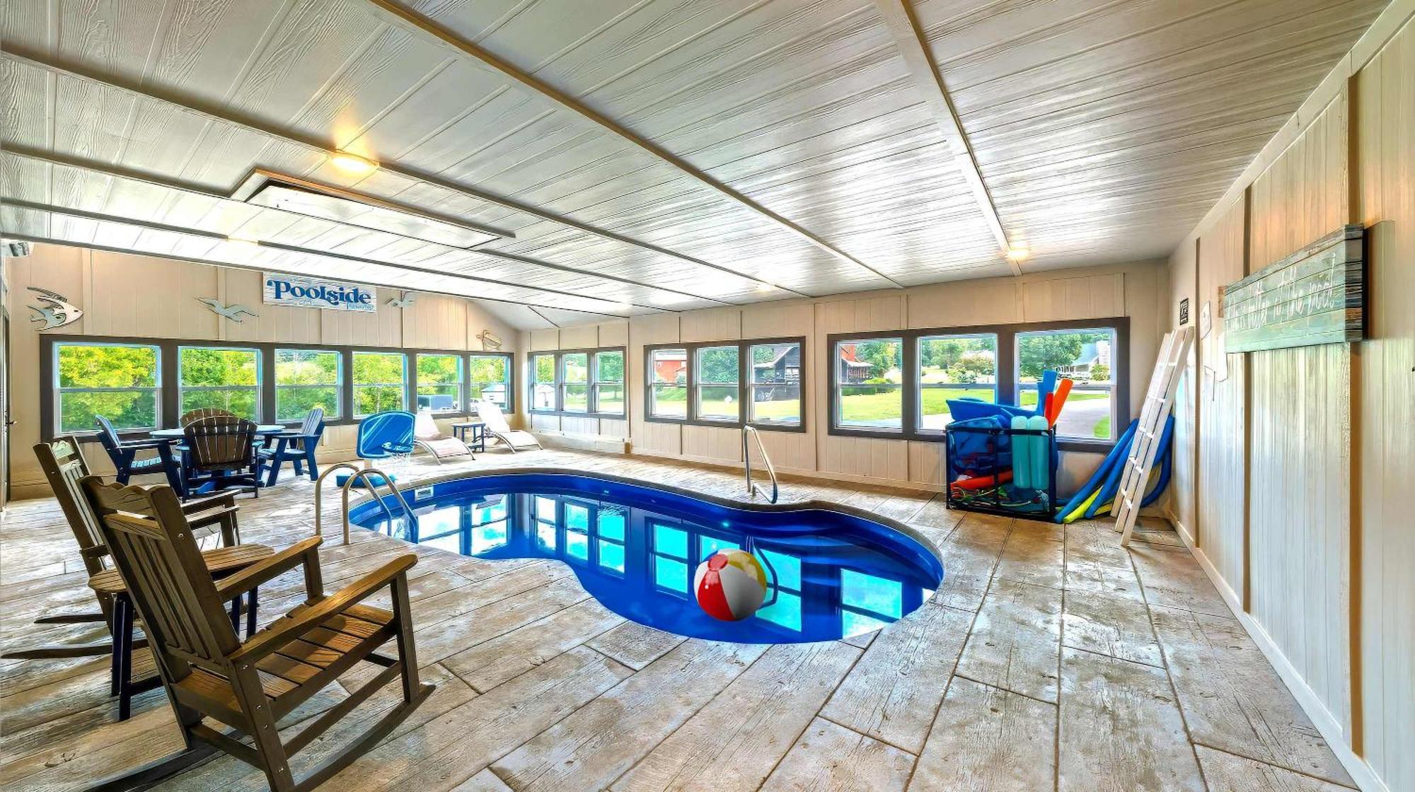Poolside At Autumn Woods - Pool, Theater, Fireplace, Firepit, Arcade 세비어빌 외부 사진